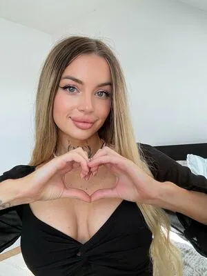 Lauraleeee OnlyFans Leaked Free Thumbnail Picture - #PqM9HfGwi2