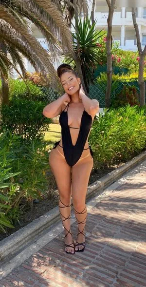 Lauralianajane OnlyFans Leaked Free Thumbnail Picture - #r7RMwiGBAt