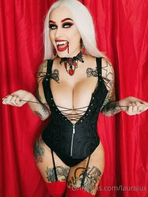 Lauralux OnlyFans Leaked Free Thumbnail Picture - #RohYBy6B5q