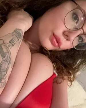 Lauramariexoxo OnlyFans Leaked Free Thumbnail Picture - #9VOKY8OTOy