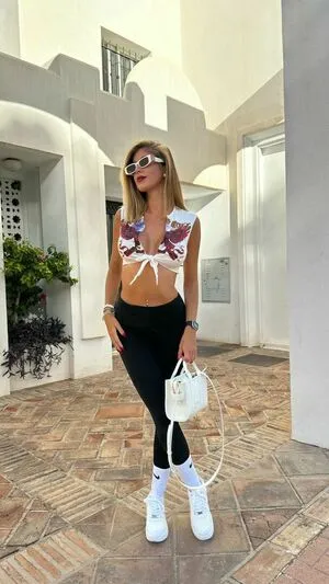 Lauramedinarb OnlyFans Leaked Free Thumbnail Picture - #B2BcFX1g2C