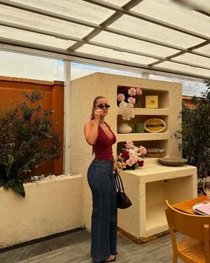 Lauramjj OnlyFans Leaked Free Thumbnail Picture - #likIA3BvxK