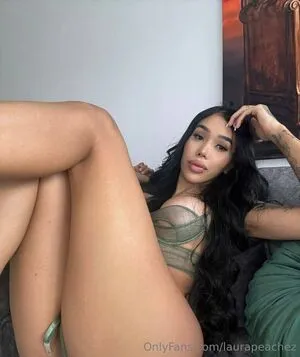 Laurapeachez OnlyFans Leaked Free Thumbnail Picture - #W71gdzNvMH