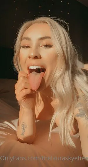Lauraskyeppv OnlyFans Leaked Free Thumbnail Picture - #poyTxB8mhW