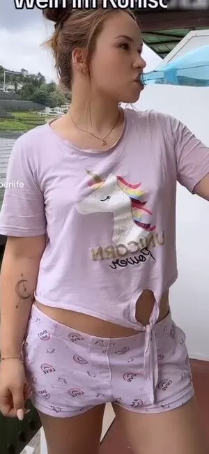 Laurassoberlife OnlyFans Leaked Free Thumbnail Picture - #8wcyJbFbzh