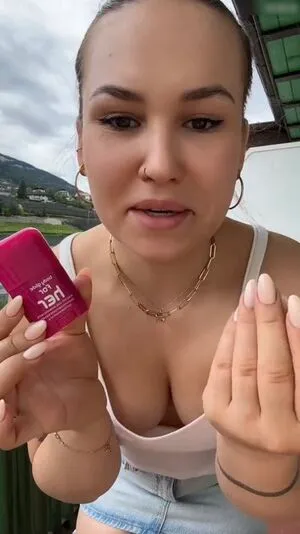 Laurassoberlife OnlyFans Leaked Free Thumbnail Picture - #nhKAZBqXVt