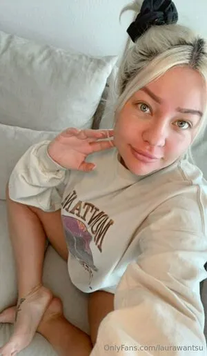 Laurawantsu OnlyFans Leaked Free Thumbnail Picture - #3xeyIq8kWq