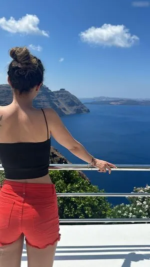 Laure Bv OnlyFans Leaked Free Thumbnail Picture - #4DpWo5vJVT