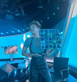Laure Bv OnlyFans Leaked Free Thumbnail Picture - #EdIqkd5zHn