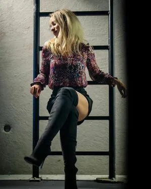Laure Bv OnlyFans Leaked Free Thumbnail Picture - #c50JZsPMxI