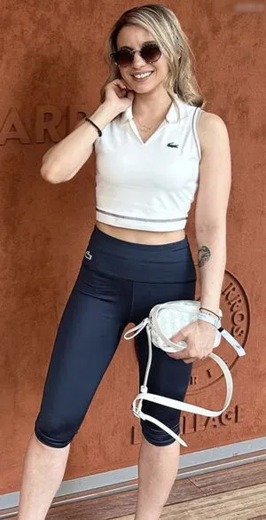 Laure Bv OnlyFans Leaked Free Thumbnail Picture - #iDUsOaaqBr