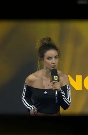 Laure Bv OnlyFans Leaked Free Thumbnail Picture - #n16v1zb49o