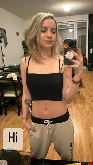 Laure Bv OnlyFans Leaked Free Thumbnail Picture - #z0DtMRgUxN