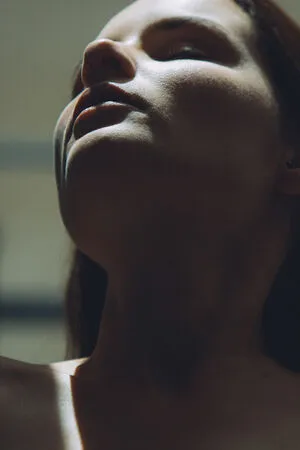 Laure Surlerivage OnlyFans Leaked Free Thumbnail Picture - #1KVvXl75MM