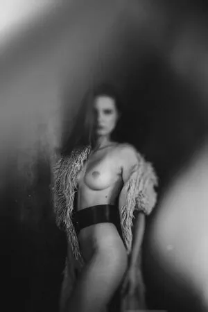 Laure Surlerivage OnlyFans Leaked Free Thumbnail Picture - #8VTg5lH5Eg
