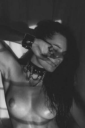 Laure Surlerivage OnlyFans Leaked Free Thumbnail Picture - #A8ozUafHLJ