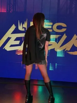 Laure Valee OnlyFans Leaked Free Thumbnail Picture - #4gRqJXSPpf