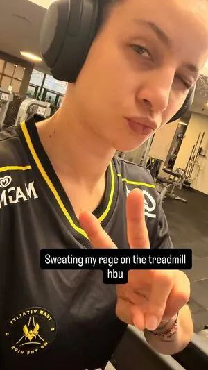 Laure Valee OnlyFans Leaked Free Thumbnail Picture - #572WAzX64j