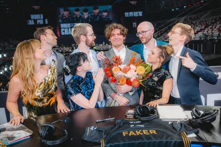 Laure Valee OnlyFans Leaked Free Thumbnail Picture - #9aIDJyklS1