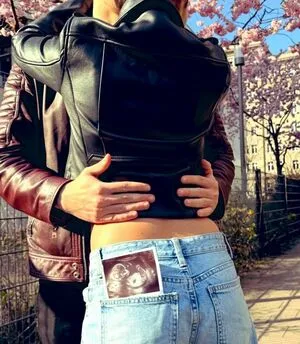 Laure Valee OnlyFans Leaked Free Thumbnail Picture - #9lPAf35h7U