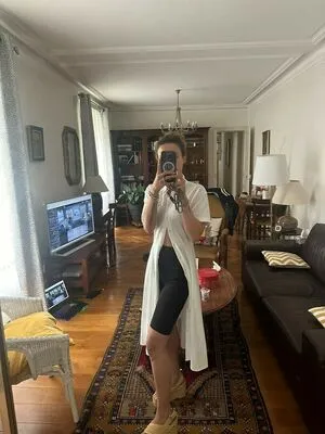 Laure Valee OnlyFans Leaked Free Thumbnail Picture - #AuFSLeQWuW