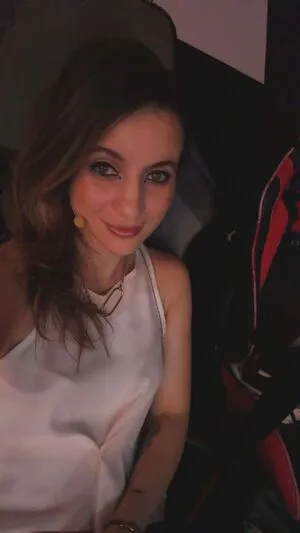 Laure Valee OnlyFans Leaked Free Thumbnail Picture - #BhFD8gWksQ