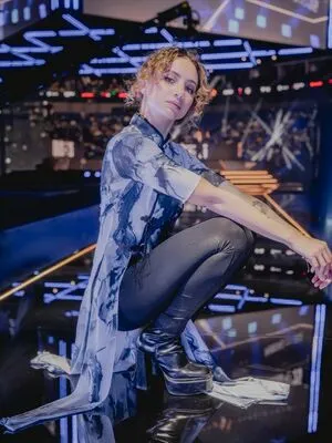 Laure Valee OnlyFans Leaked Free Thumbnail Picture - #KtU8nyLl40