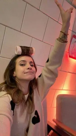 Laure Valee OnlyFans Leaked Free Thumbnail Picture - #LDacvRi3NK