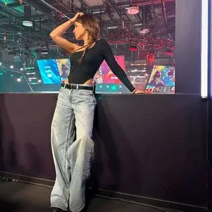 Laure Valee OnlyFans Leaked Free Thumbnail Picture - #Nol4X47MXV