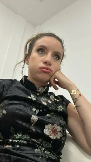 Laure Valee OnlyFans Leaked Free Thumbnail Picture - #XbwTHY8Xne