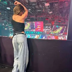 Laure Valee OnlyFans Leaked Free Thumbnail Picture - #cPX7rTwtOM