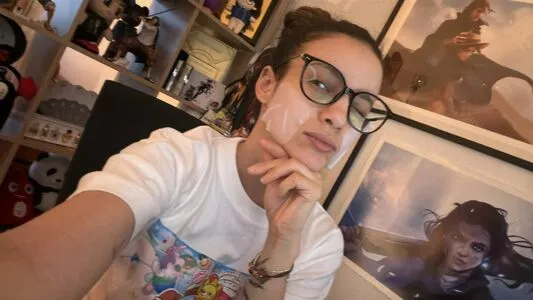 Laure Valee OnlyFans Leaked Free Thumbnail Picture - #j90K8y8vbw