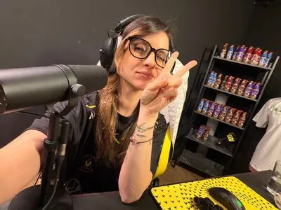 Laure Valee OnlyFans Leaked Free Thumbnail Picture - #o1qt3WTjWO