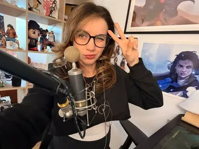 Laure Valee OnlyFans Leaked Free Thumbnail Picture - #pKiJe5L6Rs