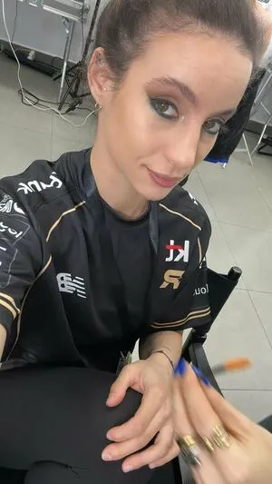 Laure Valee OnlyFans Leaked Free Thumbnail Picture - #pNWSOD4tzK