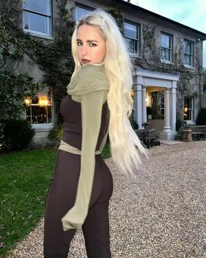 Laurel Arnell Cullen OnlyFans Leaked Free Thumbnail Picture - #S4tNzCRYNe