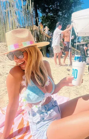 Laurel Whittington OnlyFans Leaked Free Thumbnail Picture - #n7Cx3zohXZ