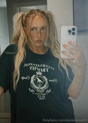 Laurelanne33 OnlyFans Leaked Free Thumbnail Picture - #7oTZngwyiE