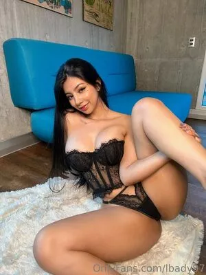 Lauren 98 OnlyFans Leaked Free Thumbnail Picture - #g890yH3UF3