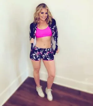 Lauren Alaina OnlyFans Leaked Free Thumbnail Picture - #QgQ2AwCl9W