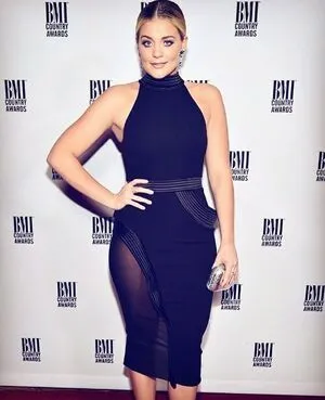 Lauren Alaina OnlyFans Leaked Free Thumbnail Picture - #YJDUtmJ0Br