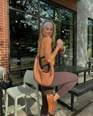 Lauren Bennett OnlyFans Leaked Free Thumbnail Picture - #rukAQ16e17