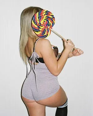 Lauren Brooks OnlyFans Leaked Free Thumbnail Picture - #fLYpkSuzK1