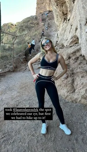 Lauren Burnham OnlyFans Leaked Free Thumbnail Picture - #8rlfFT6o2Q