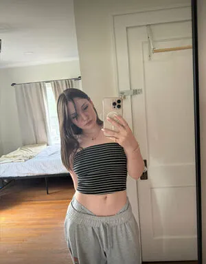 Lauren Claire OnlyFans Leaked Free Thumbnail Picture - #SelxOlDS6A