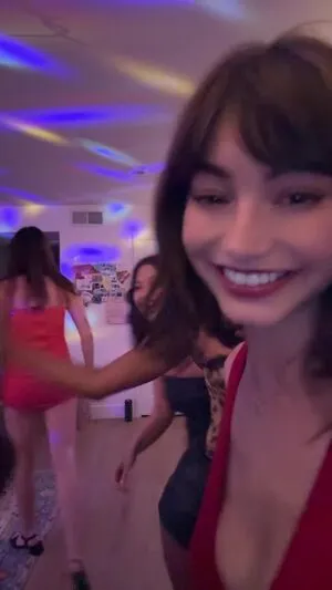 Lauren Donzis OnlyFans Leaked Free Thumbnail Picture - #8h8XjlNWct