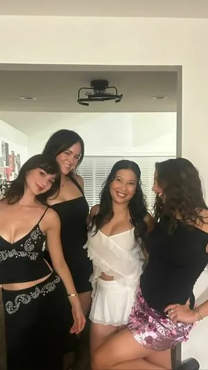 Lauren Donzis OnlyFans Leaked Free Thumbnail Picture - #Kqgxe2rzVv