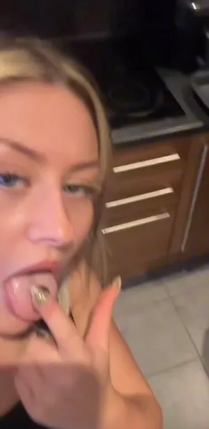 Lauren Duffy OnlyFans Leaked Free Thumbnail Picture - #CavCqHjyoZ