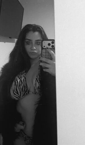 Lauren Jauregui OnlyFans Leaked Free Thumbnail Picture - #BjoJLayrHi