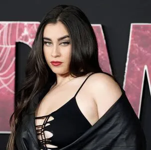 Lauren Jauregui OnlyFans Leaked Free Thumbnail Picture - #KDRO2haXCK